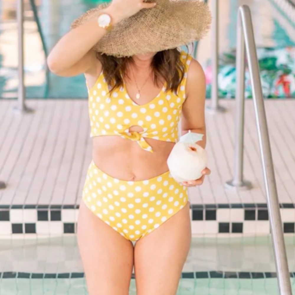 NWT Imagine Perry x Jillian Harris Two Piece Yellow Polka Dot Large